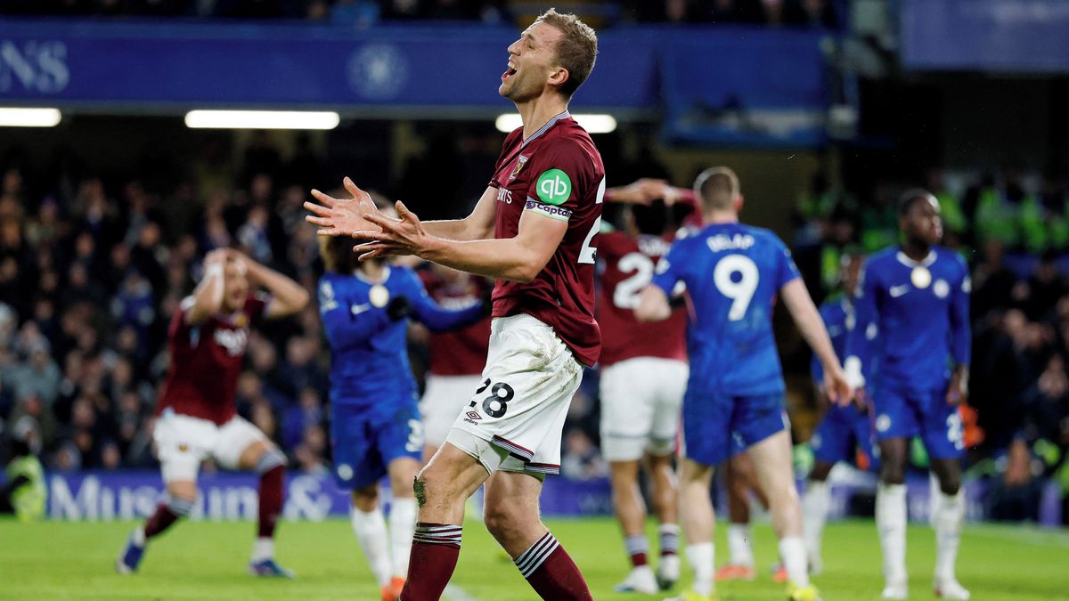 Byl to devastující zápas, litoval Souček těžké ztráty na Chelsea. V záchranu pořád věří